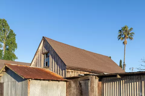 Exterior - 1220 Sperring Rd, Sonoma, CA 95476 photo 25 of 27
