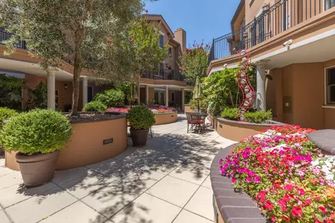 Exterior - 588 Main St #207, Napa, CA 94559 photo 1 of 3