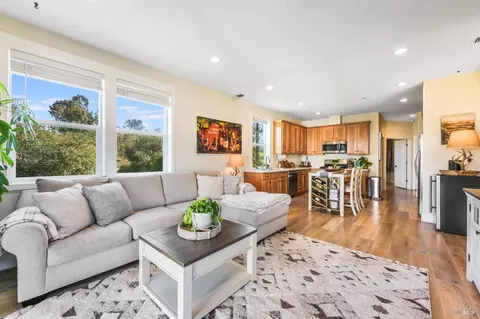 2668 Franz Kafka Ave, Santa Rosa, CA 95404