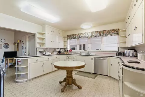 Kitchen - 2 El Camino Real, Vallejo, CA 94590 photo 2 of 2