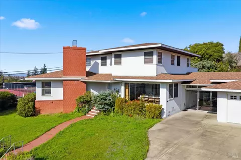Exterior - 2 El Camino Real, Vallejo, CA 94590 photo 5 of 5