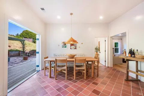 Dining - 1801 Hwy 128, Philo, CA 95466 photo 4 of 5