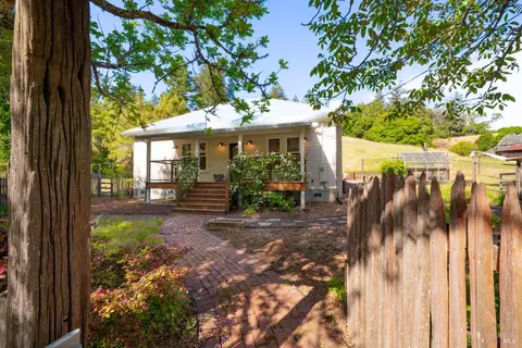 Exterior - 1801 Hwy 128, Philo, CA 95466 photo 2 of 23