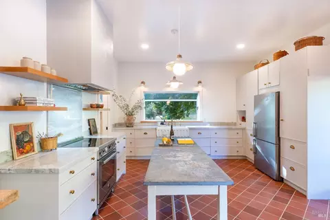 Kitchen - 1801 Hwy 128, Philo, CA 95466 photo 2 of 7