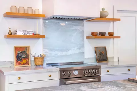 Kitchen - 1801 Hwy 128, Philo, CA 95466 photo 4 of 7