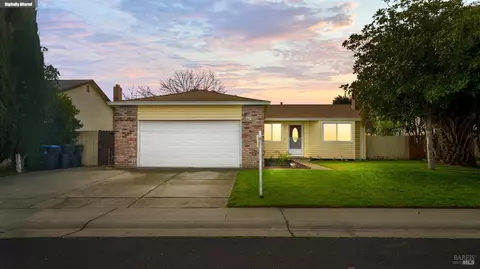 523 Blue Wing Dr, Suisun City, CA 94585