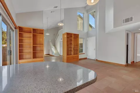 Living - 103 Stageline Ct, Vallejo, CA 94591 photo 1 of 3