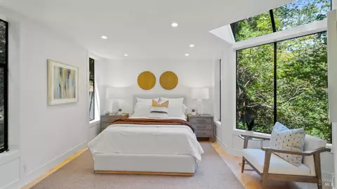 Bedroom - 580 Ralston Ave, Mill Valley, CA 94941 photo 1 of 10