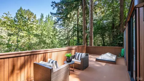 Exterior - 580 Ralston Ave, Mill Valley, CA 94941 photo 7 of 12