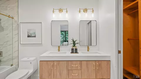 Bath - 580 Ralston Ave, Mill Valley, CA 94941 photo 5 of 6