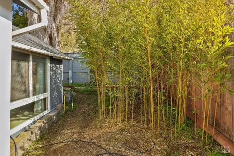 Exterior - 34 Sandy Beach Rd, Vallejo, CA 94590 photo 10 of 11