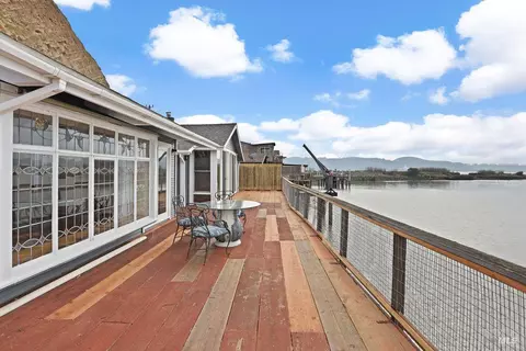 Exterior - 34 Sandy Beach Rd, Vallejo, CA 94590 photo 9 of 11