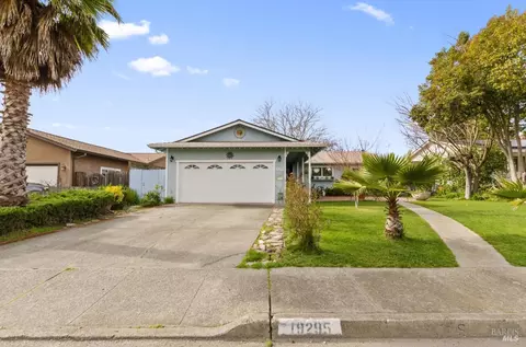 19295 Junipero Serra Dr, Sonoma, CA 95476