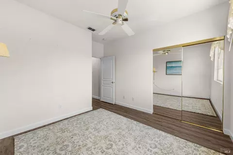 Bedroom - 149 Currant Ln, Vacaville, CA 95687 photo 5 of 5