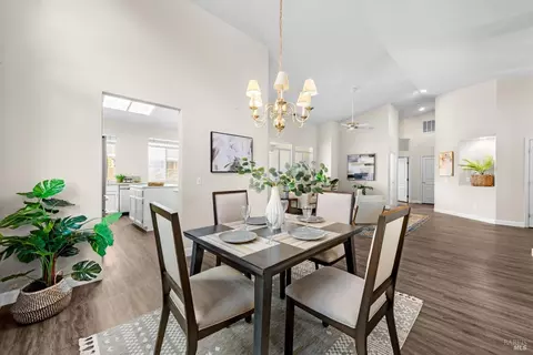 Dining - 149 Currant Ln, Vacaville, CA 95687 photo 2 of 2