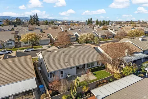View/Area - 149 Currant Ln, Vacaville, CA 95687 photo 2 of 4