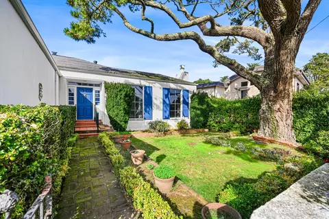 Exterior - 102 Cloud View Rd, Sausalito, CA 94965 photo 3 of 21