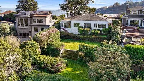 Exterior - 102 Cloud View Rd, Sausalito, CA 94965 photo 18 of 21