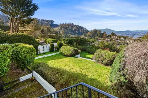Exterior - 102 Cloud View Rd, Sausalito, CA 94965 photo 12 of 21