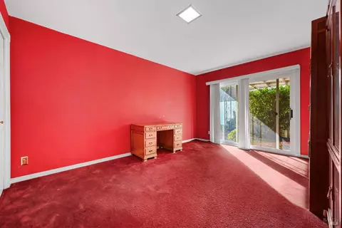 Bedroom - 102 Cloud View Rd, Sausalito, CA 94965 photo 2 of 3