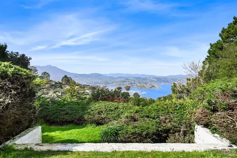 View/Area - 102 Cloud View Rd, Sausalito, CA 94965 photo 4 of 8