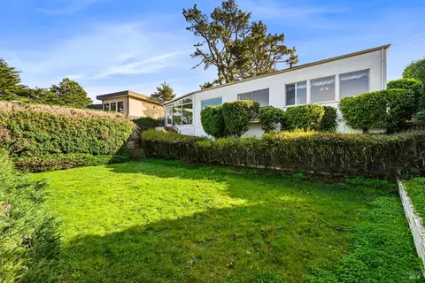 Exterior - 102 Cloud View Rd, Sausalito, CA 94965 photo 14 of 21