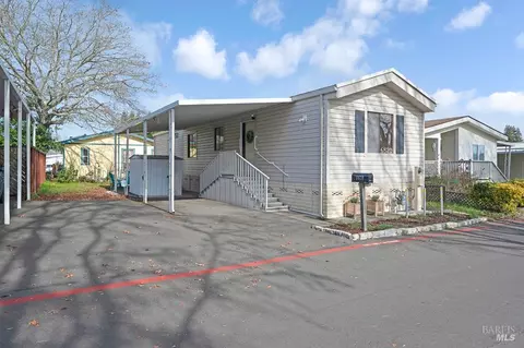6820 Redwood Ave #63, Sebastopol, CA 95472
