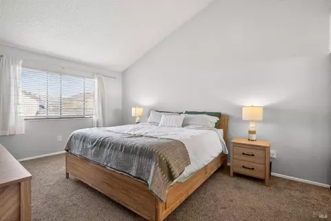Bedroom - 207 Othello Ct, Windsor, CA 95492 photo 3 of 4
