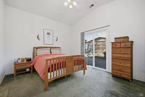 Bedroom - 1256 Pear Tree Ln, Napa, CA 94558 photo 2 of 2