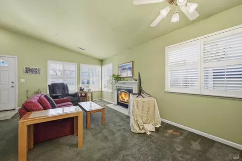 Living - 1256 Pear Tree Ln, Napa, CA 94558 photo 2 of 2
