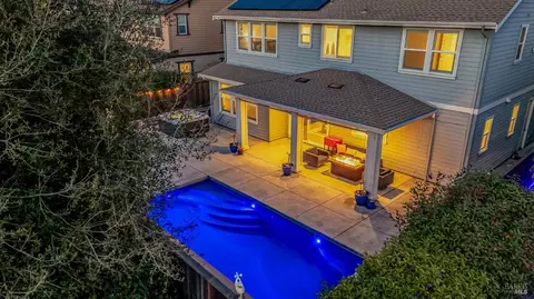 1131 La Pintura Ln, Napa, CA 94558