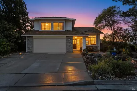 Exterior - 3327 Colonial Ct, Fairfield, CA 94534 photo 14 of 15