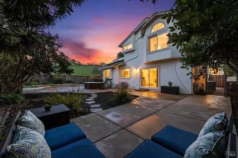 Exterior - 3327 Colonial Ct, Fairfield, CA 94534 photo 15 of 15