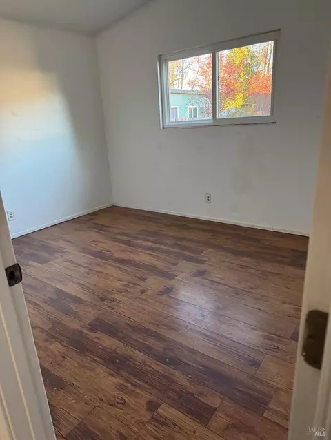Bedroom - 350-352 Creekside Dr, Willits, CA 95490 photo 3 of 3
