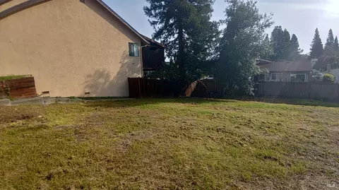445 Lakehurst Ct, Fairfield, CA 94533 photo 34