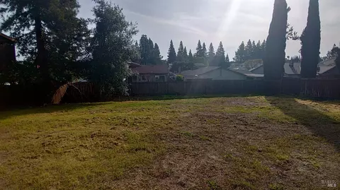445 Lakehurst Ct, Fairfield, CA 94533 photo 33