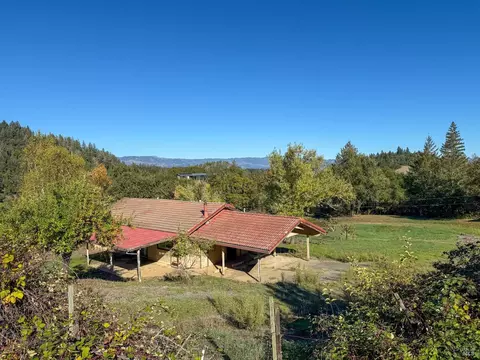 2300 Brack Rd, Healdsburg, CA 95448 photo 4