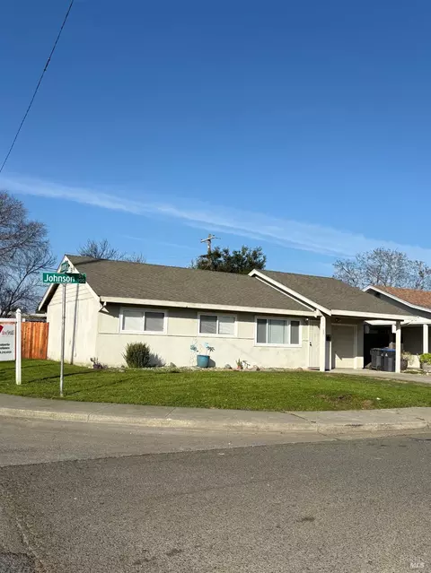 901 Johnson St, Fairfield, CA 94533