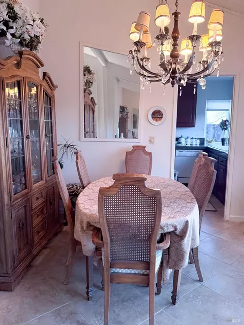 124 Gregory Ln, Vallejo, CA 94591 photo 4