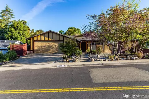 900 Seascape Cir, Rodeo, CA 94572