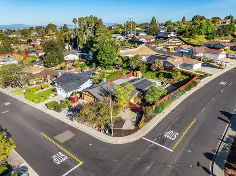 View/Area - 900 Seascape Cir, Rodeo, CA 94572 photo 2 of 8