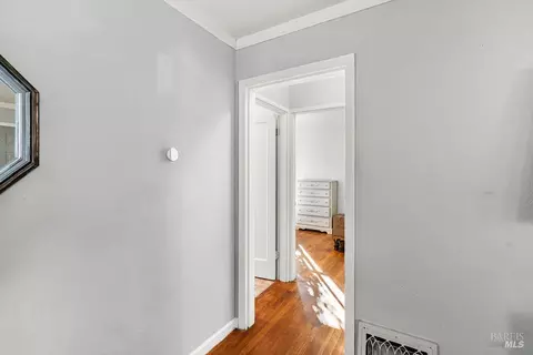 Entry Way - 624 Laurel St, Vallejo, CA 94591 photo 1 of 1