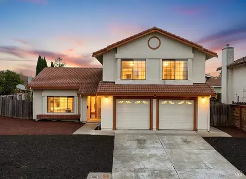 2215 Elliott Dr, American Canyon, CA 94503