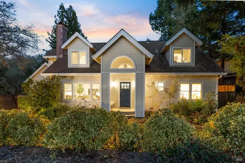13605 Garric Ave, Glen Ellen, CA 95442