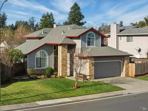 8873 Lebec Ln, Cotati, CA 94931