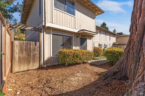 3824 39th Ave #C, Oakland, CA 94619