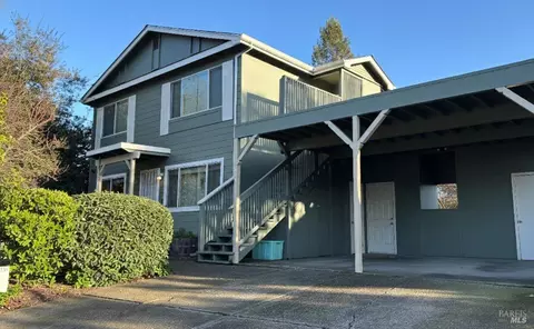 6120 Montecito Blvd, Santa Rosa, CA 95409