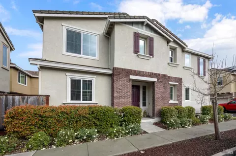 2148 Karen Pl, Rohnert Park, CA 94928