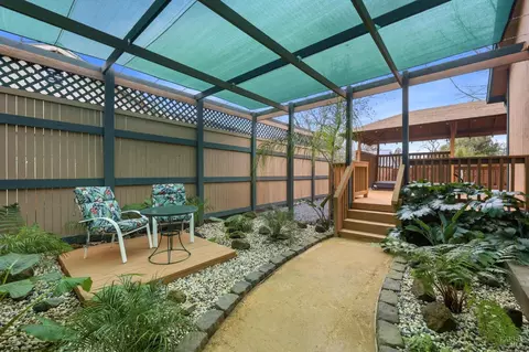 Exterior - 203 Cockrobin Ave, Windsor, CA 95492 photo 13 of 20