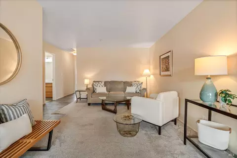 Living - 790 William Ct, Napa, CA 94558 photo 2 of 2